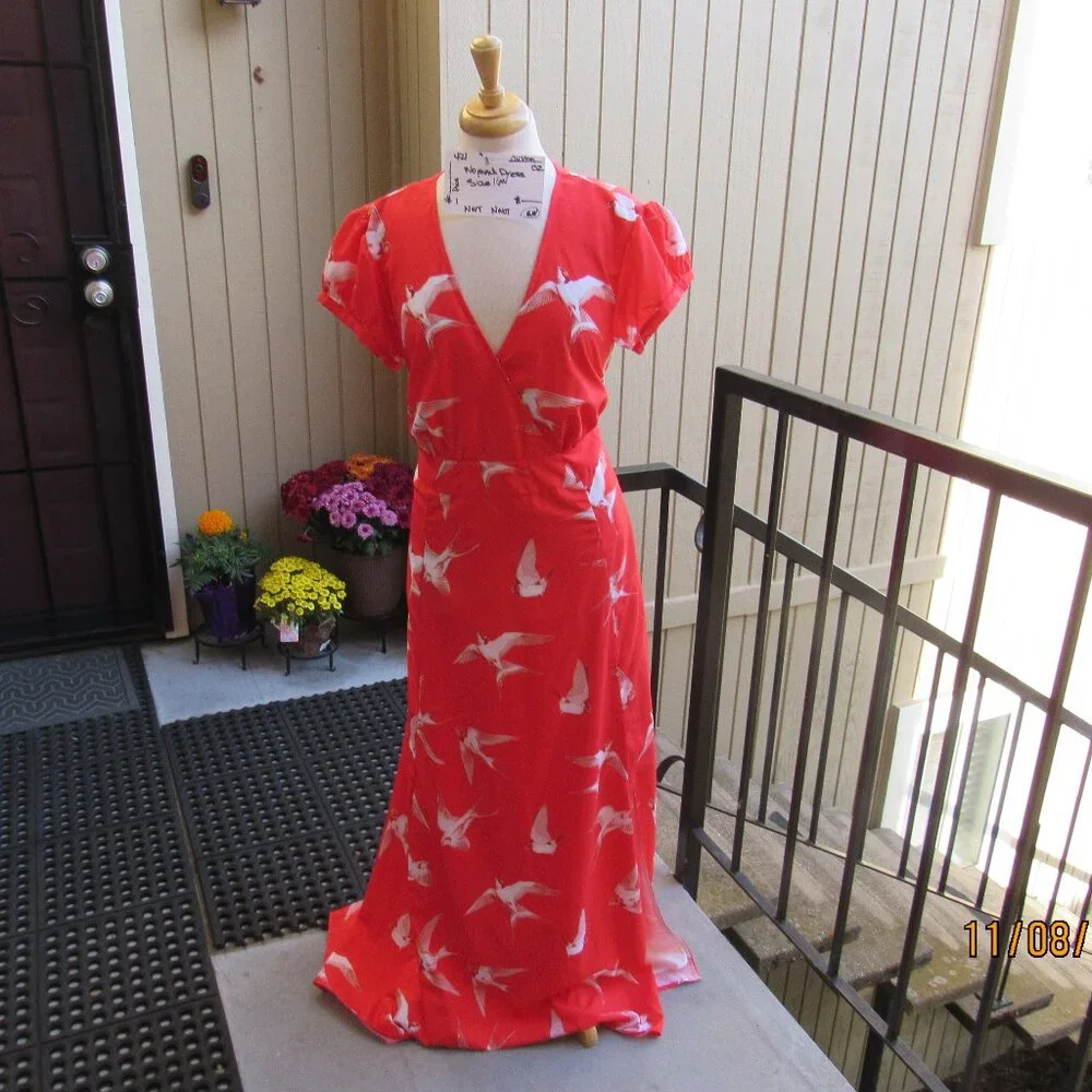 #421 NEW WOMAN'S LONG CUSTOM FLOWY DRESS (SIZE 16W) - Picture 1 of 2